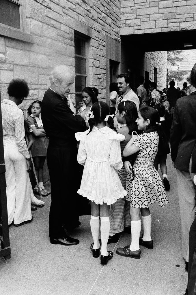 Children on the first day of school at Holy School - Chicago Sun-Times
