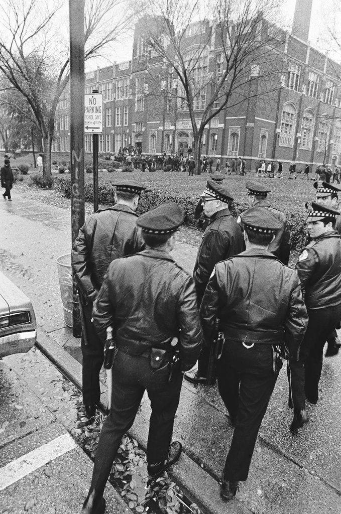 Police and students outside of Gage Park High School - Chicago Sun-Times