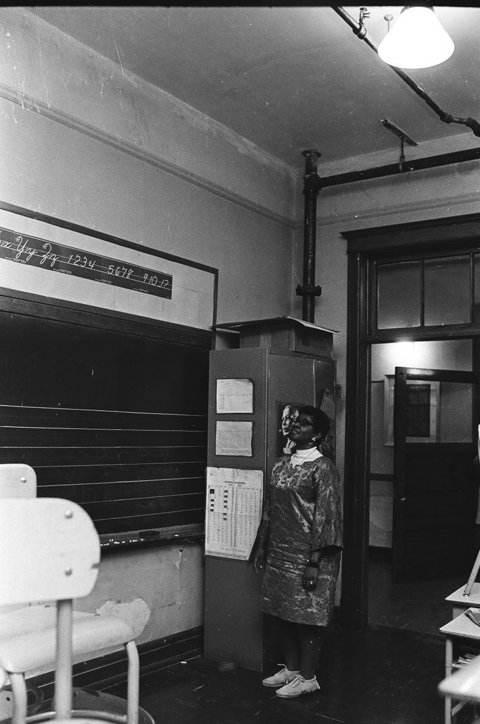 Deteriorating building conditions of Guggenheim Elementary School - Chicago Sun-Times