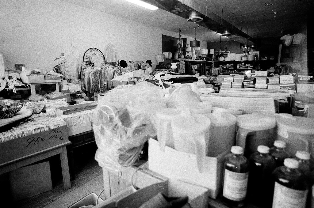 People and businesses on North Milwaukee Avenue - Chicago Sun-Times