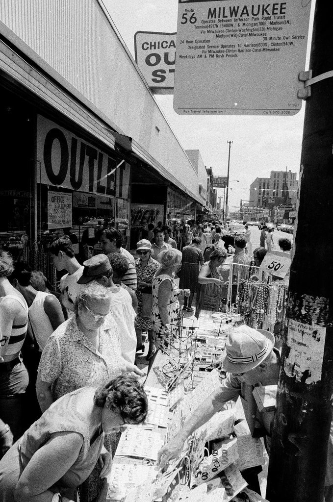 People and businesses on North Milwaukee Avenue - Chicago Sun-Times