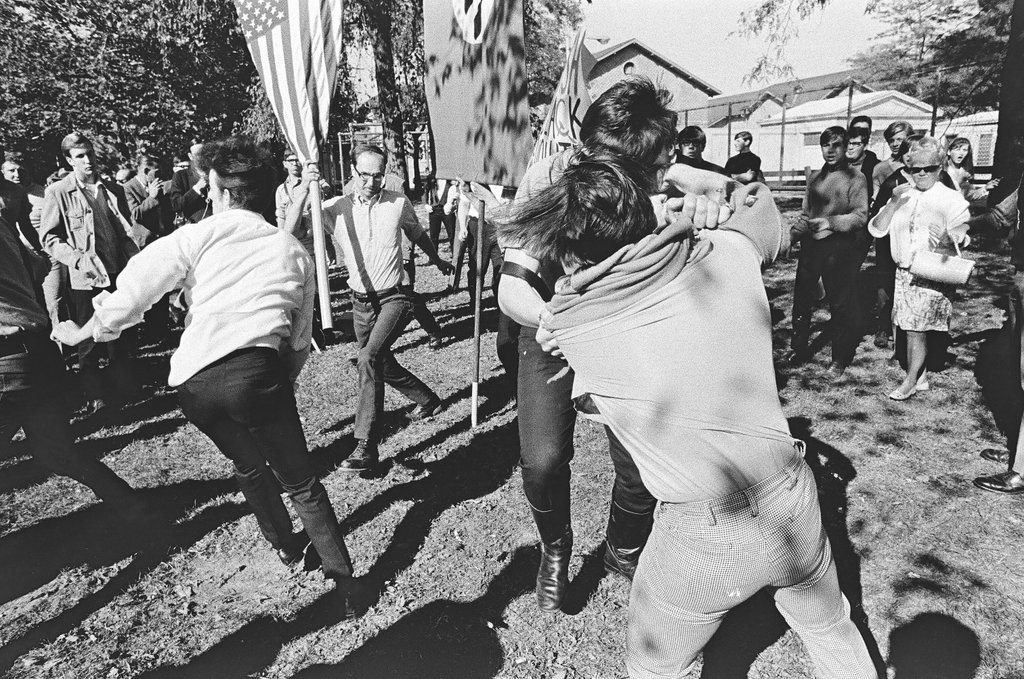 Police break up Nazi rally in Gage Park - Chicago Sun-Times