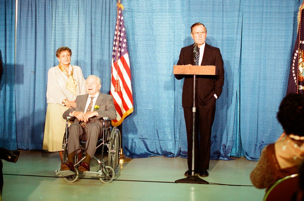 George Bush and Jim Edgar speaking at a campaign rally - Chicago Sun-Times