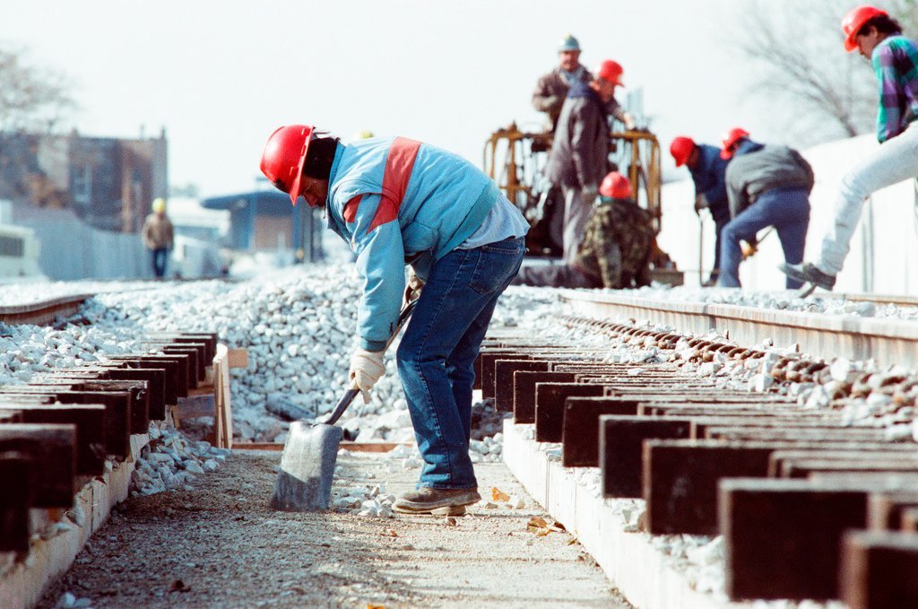 Construction of elevated train tracks to Midway Airport - Chicago Sun-Times