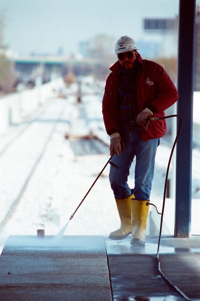 Construction of elevated train tracks to Midway Airport - Chicago Sun-Times