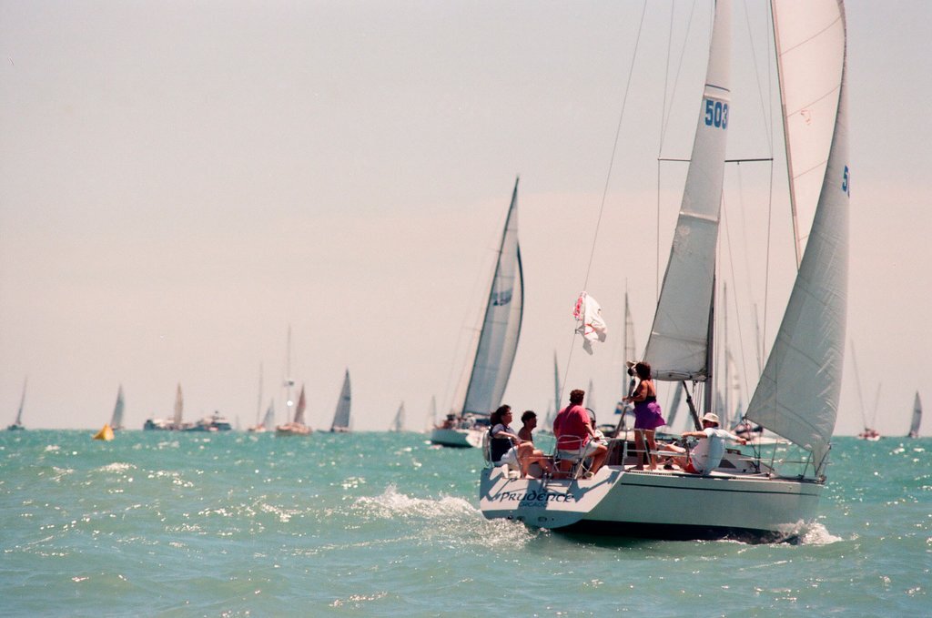 Sailboats beginning the Mackinac Island race - Chicago Sun-Times