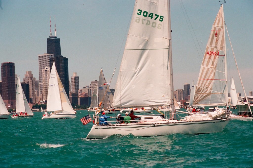Sailboats beginning the Mackinac Island race - Chicago Sun-Times