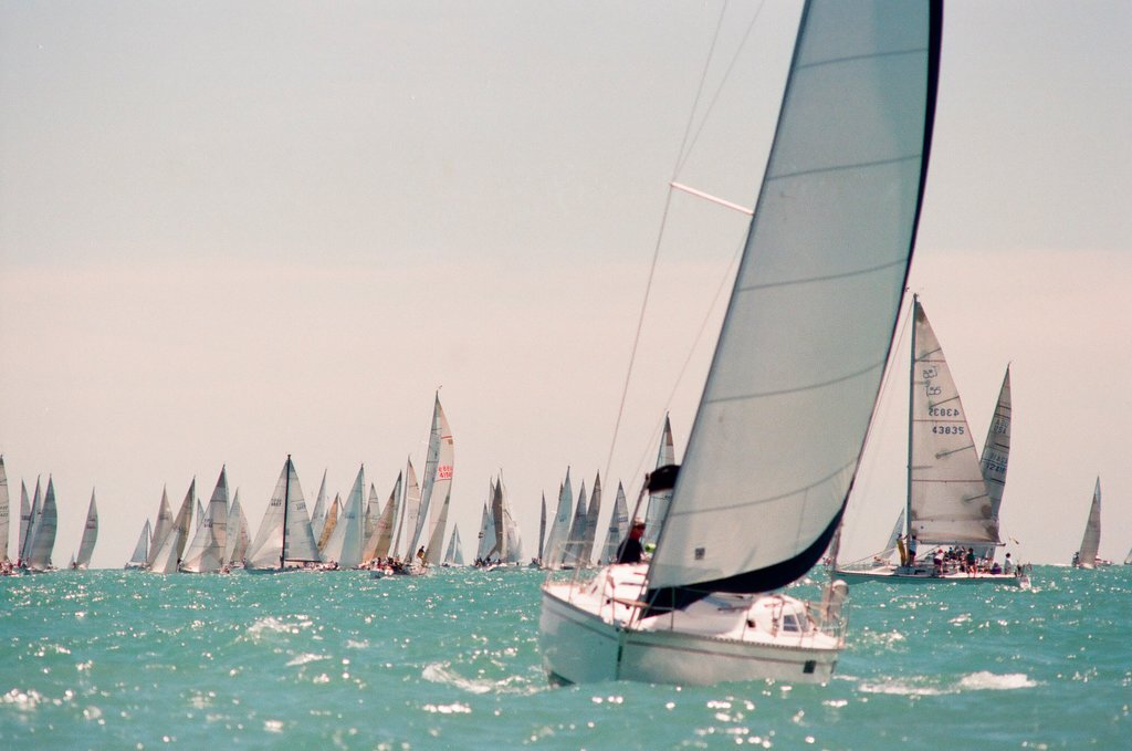 Sailboats beginning the Mackinac Island race - Chicago Sun-Times