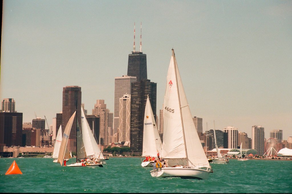 Sailboats beginning the Mackinac Island race - Chicago Sun-Times
