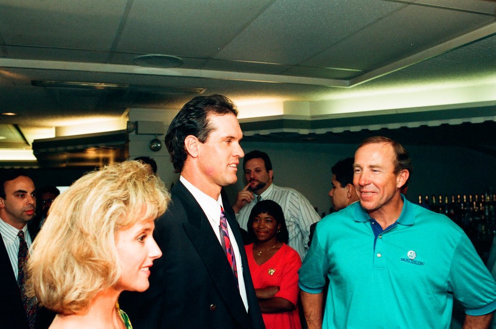 Ryne Sandberg announces retirement - Chicago Sun-Times