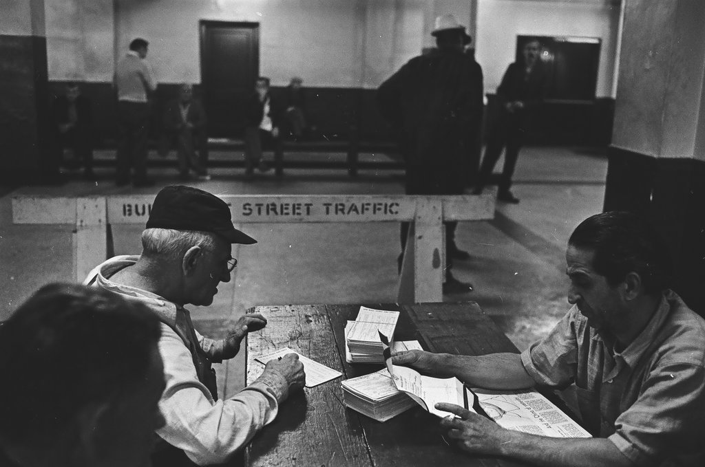 Voters Registration - Chicago Sun-Times