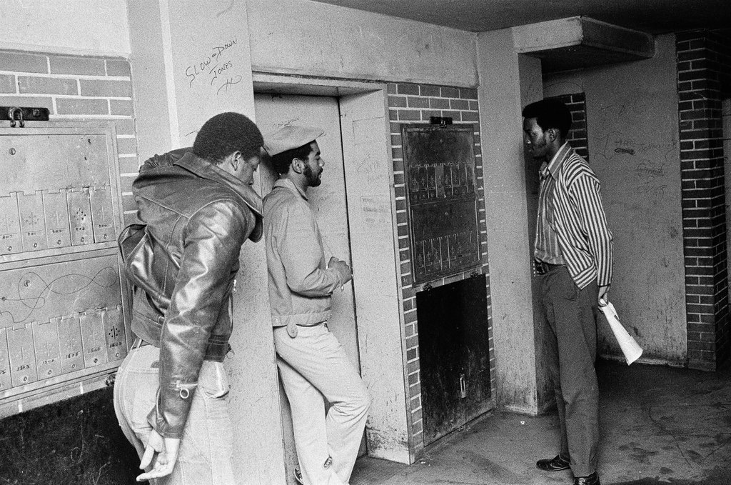 People at Cabrini Green Housing Projects - Chicago Sun-Times