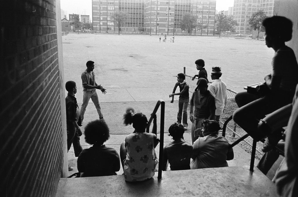 Children at Youth Welfare Center in Chicago housing project - Chicago Sun-Times