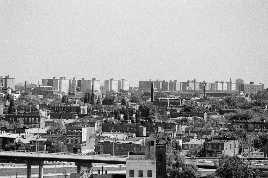 Stateway Gardens and Cabrini Green housing projects - Chicago Sun-Times