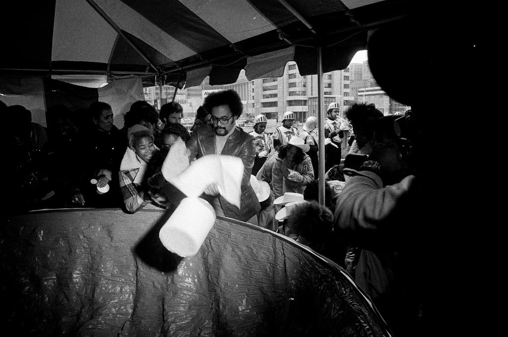 World's largest ice cream sundae construction - Chicago Sun-Times