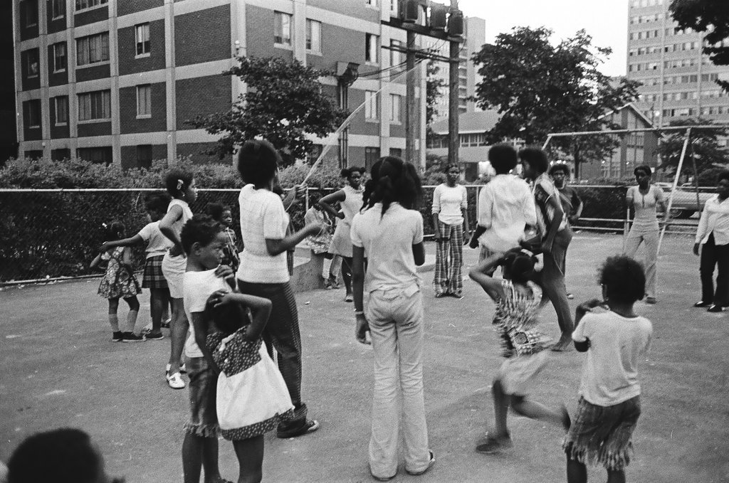 Children at Youth Welfare Center in Chicago housing project - Chicago Sun-Times