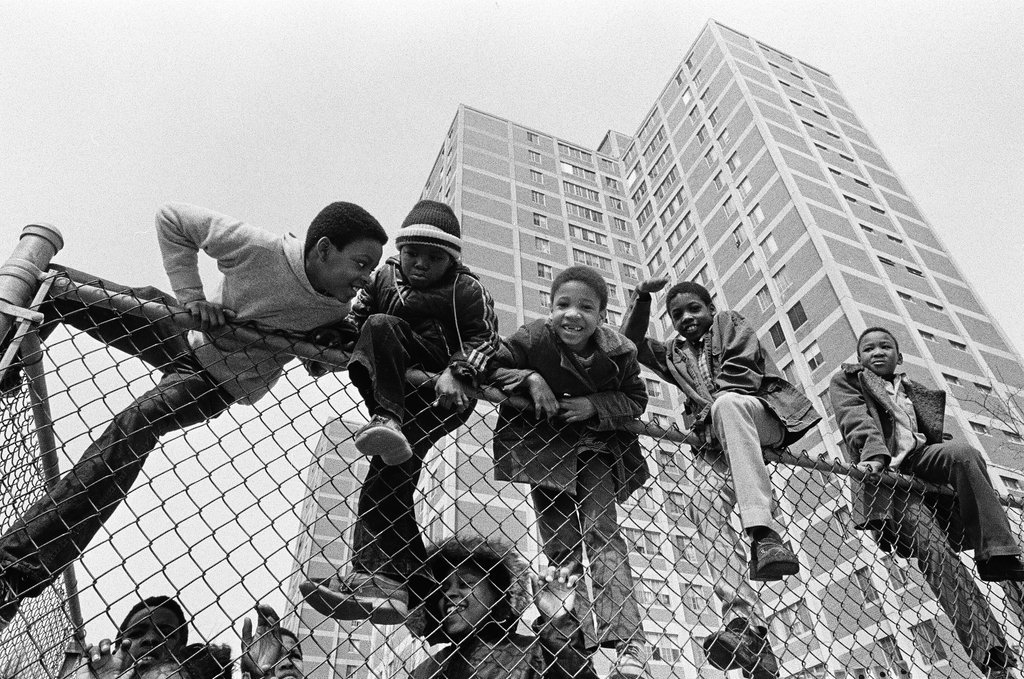 Stateway Gardens and Cabrini Green housing projects - Chicago Sun-Times