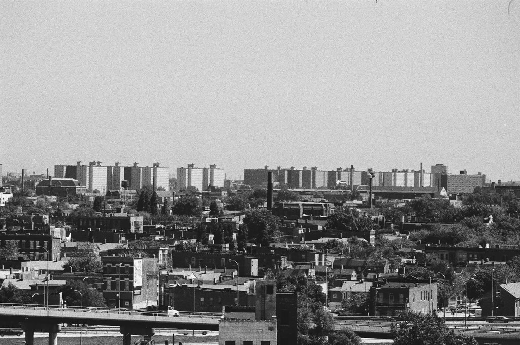 Stateway Gardens and Cabrini Green housing projects - Chicago Sun-Times