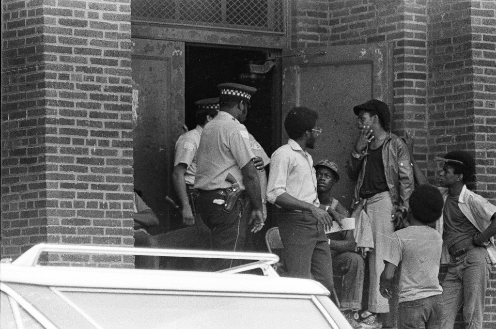 Lack of security for the residents of the Cabrini-Green - Chicago Sun-Times