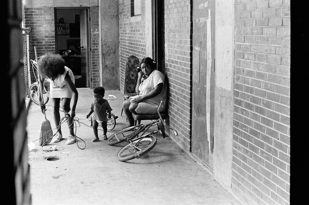 Lack of security for the residents of the Cabrini-Green - Chicago Sun-Times