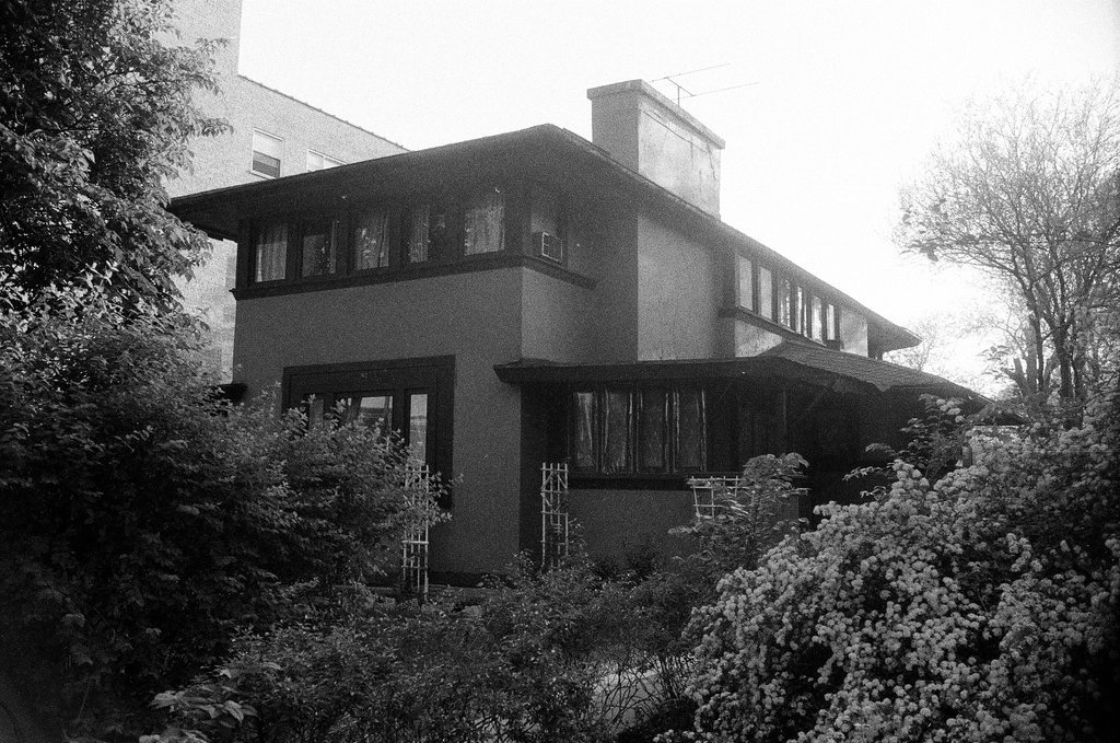 J. J. Walser Jr. House by Frank Lloyd Wright - Chicago Sun-Times