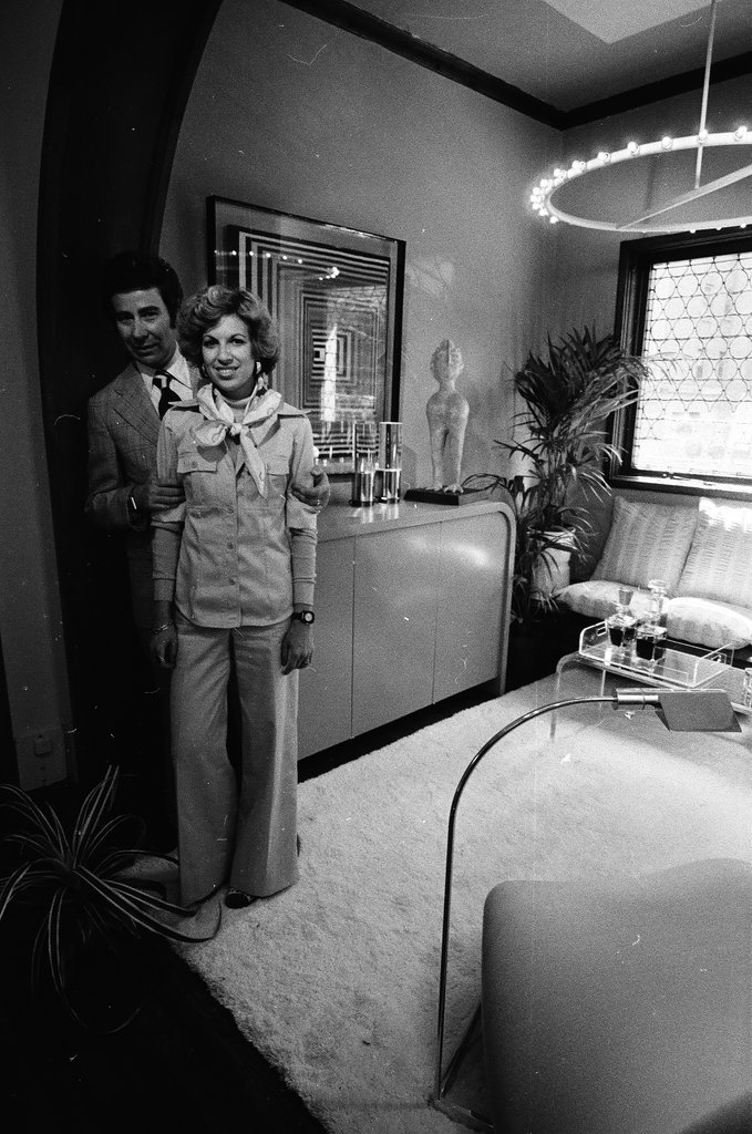 Frank Lloyd Wright Home - Chicago Sun-Times