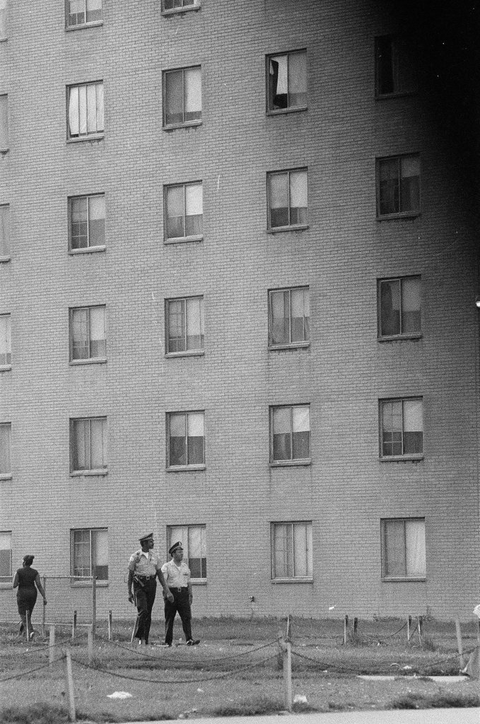 Robert Taylor Homes - Chicago Sun-Times