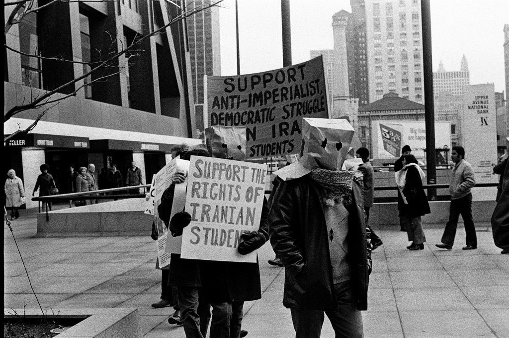 Iranians protest - Chicago Sun-Times