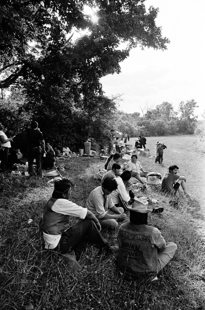 Native Americans setting up camp at Big Bend Lake - Chicago Sun-Times