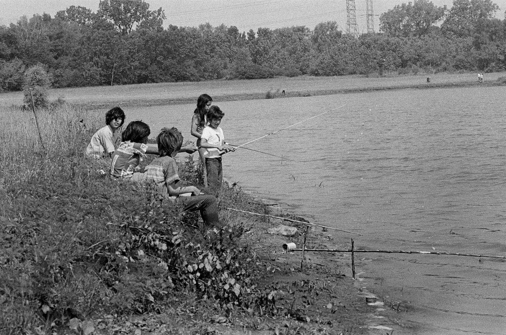 Native Americans at Big Bend Lake - Chicago Sun-Times