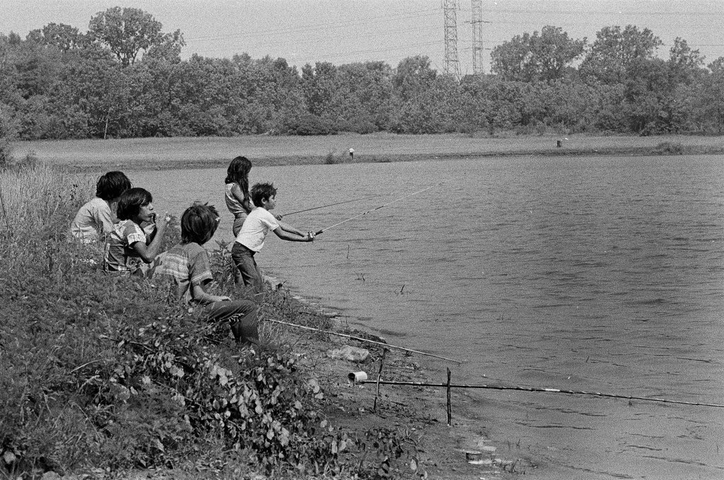 Native Americans at Big Bend Lake - Chicago Sun-Times