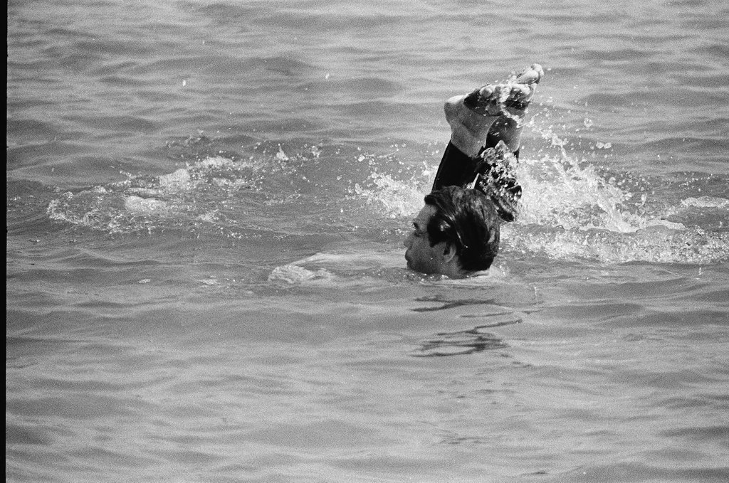 Native Americans at Big Bend Lake - Chicago Sun-Times