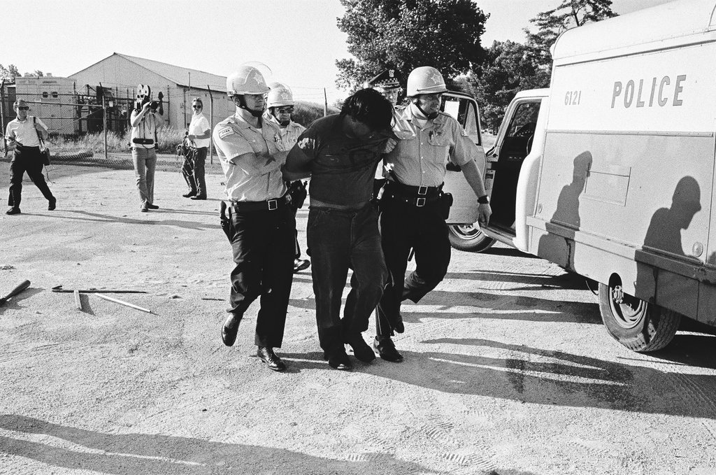 Native Americans evicted from former Nike missile site - Chicago Sun-Times