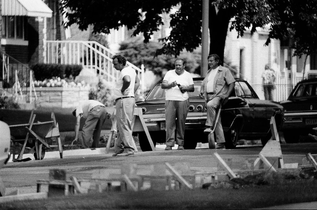 City workers on Belmont Avenue - Chicago Sun-Times