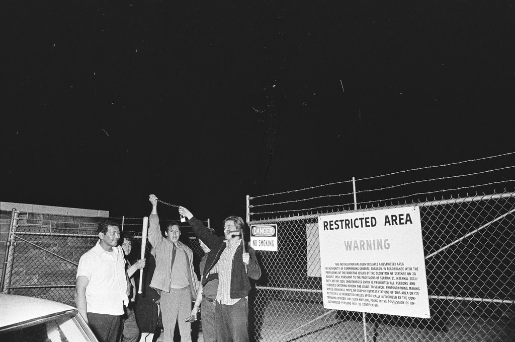 Native Americans take over Nike missile site at Belmont Harbor - Chicago Sun-Times