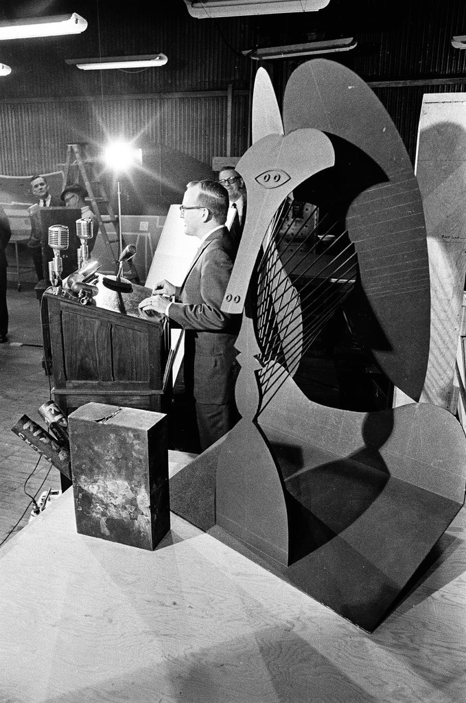 Picasso sculpture model - Chicago Sun-Times