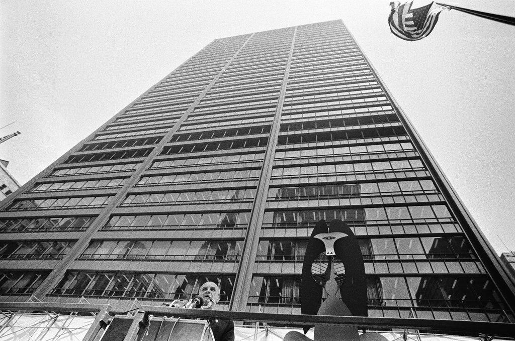 Groundbreaking ceremony for the Picasso sculpture at the Civic Center - Chicago Sun-Times