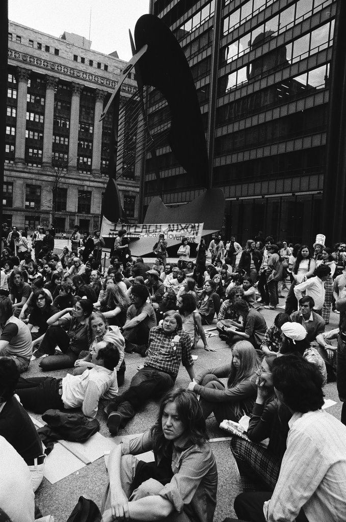 Anti-Nixon rally - Chicago Sun-Times