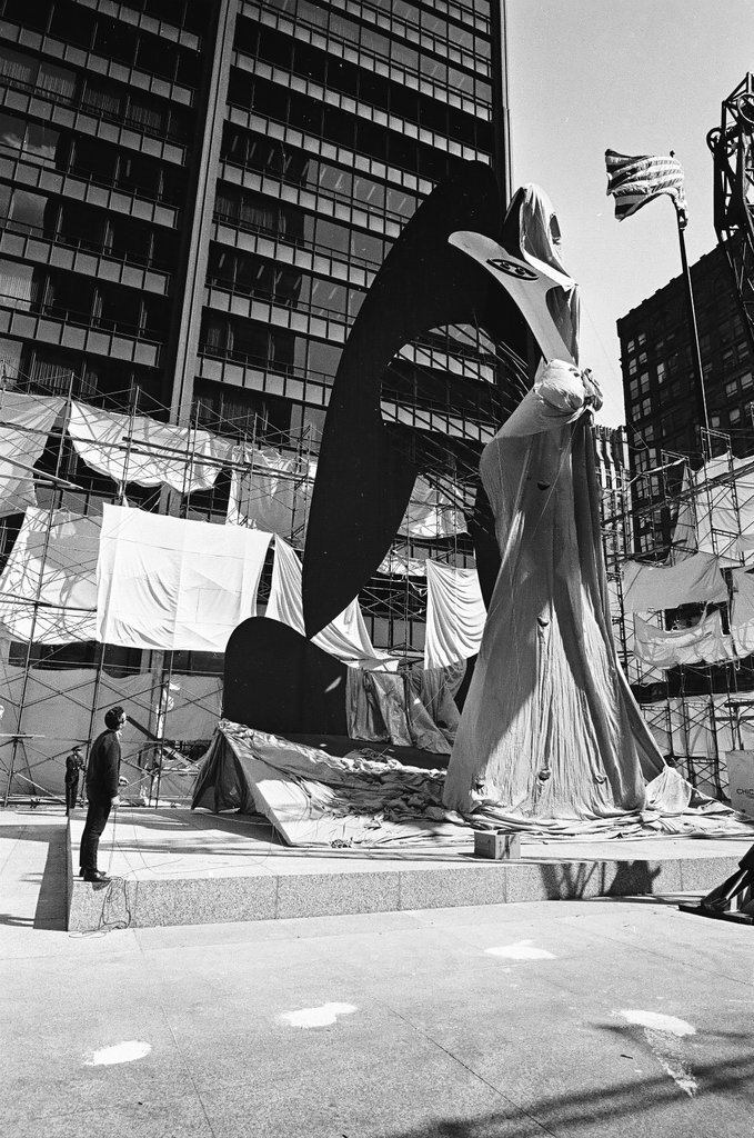 Picasso sculpture unveiling test - Chicago Sun-Times