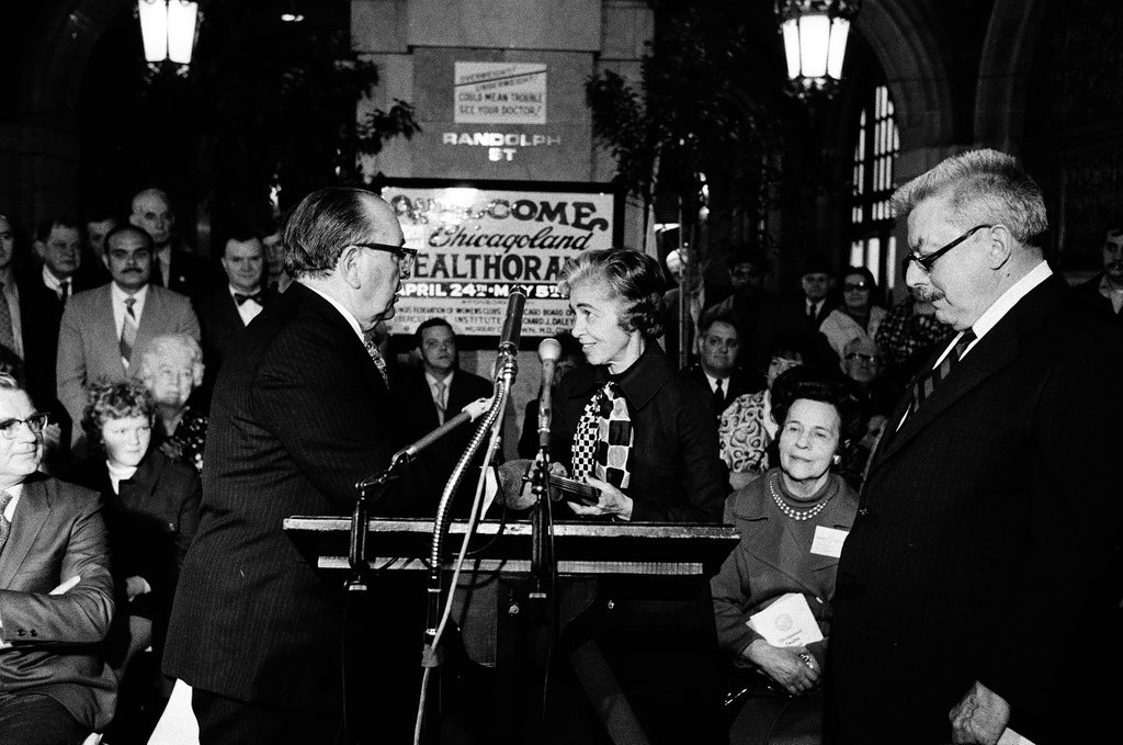 Mayor Richard J. Daley at the Health-o-rama exhibition - Chicago Sun-Times