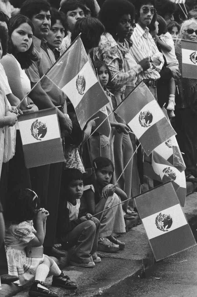 Mexican Independence parade - Chicago Sun-Times