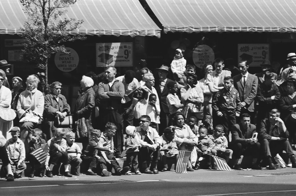Memorial Day parade on State Street - Chicago Sun-Times