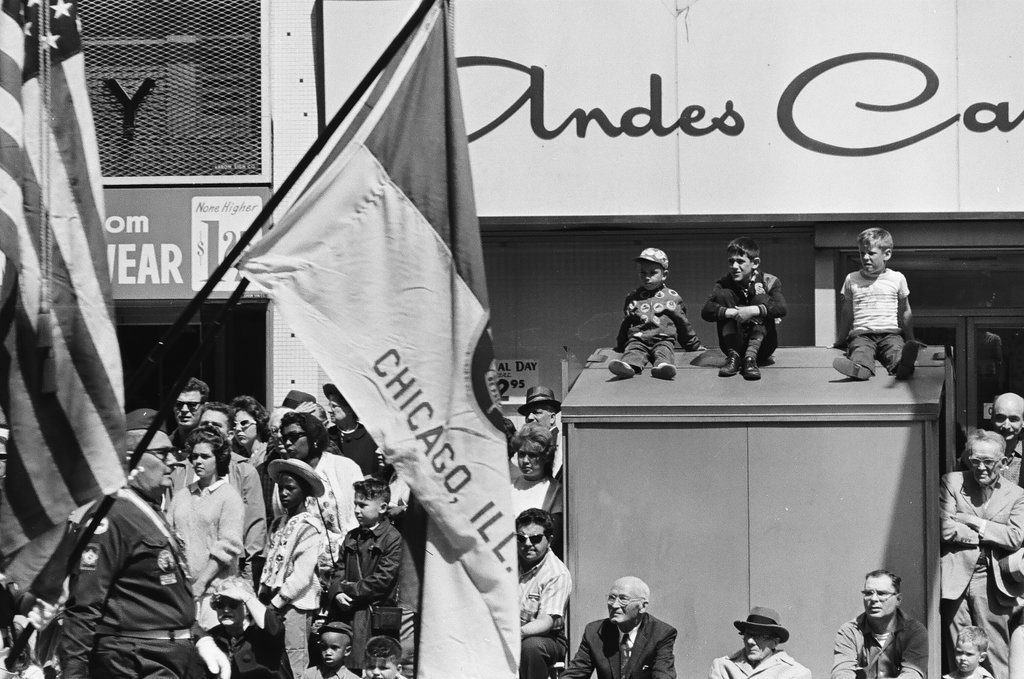 Memorial Day parade on State Street - Chicago Sun-Times