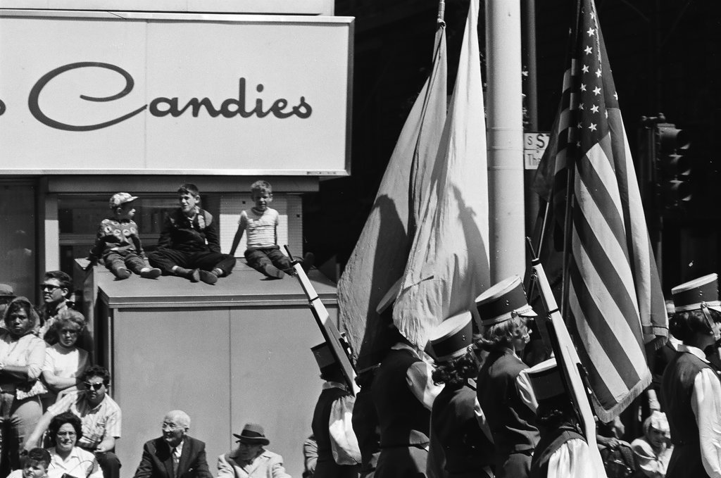 Memorial Day parade on State Street - Chicago Sun-Times