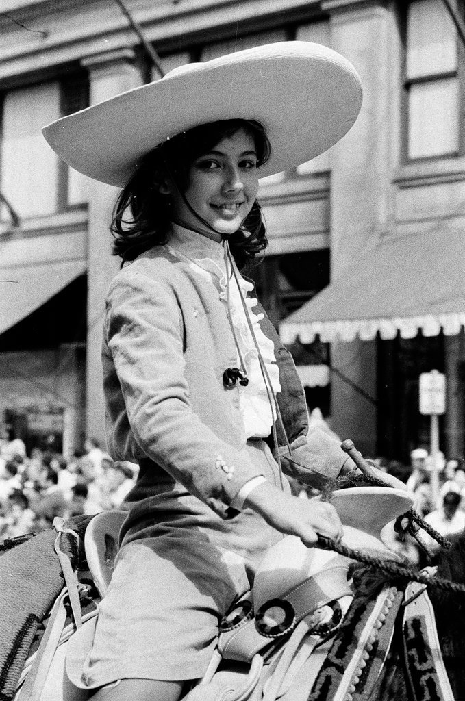 Parade celebrating Mexican independence in the Loop - Chicago Sun-Times