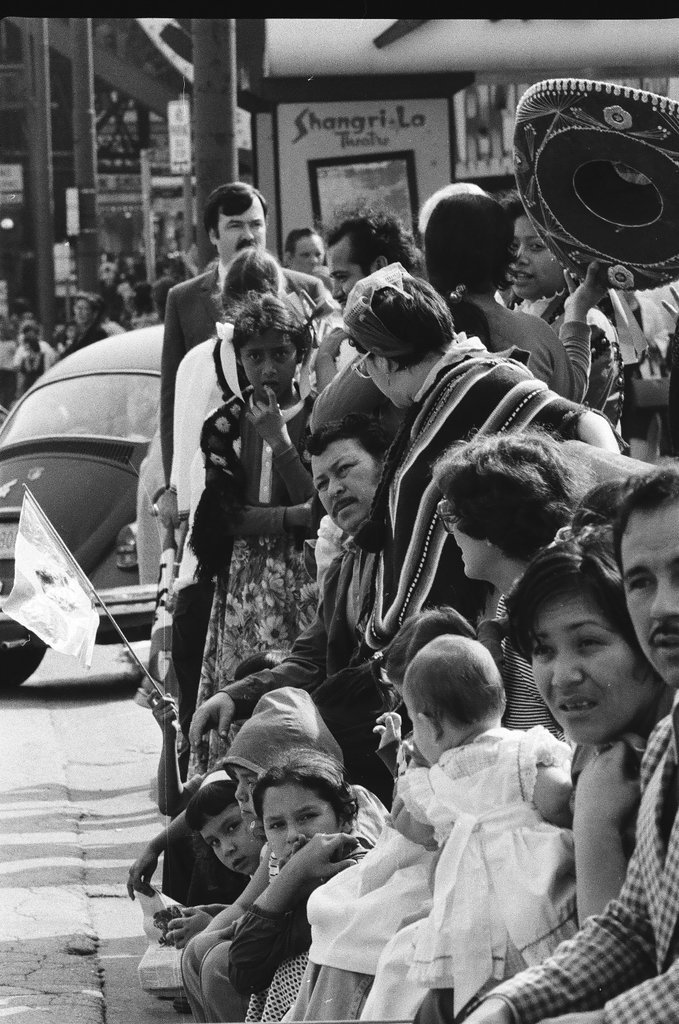 Mexican Independence parade - Chicago Sun-Times