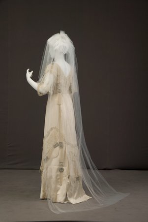 Wedding dress - Marshall Field & Company