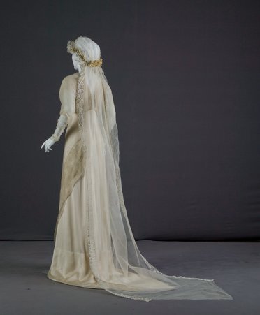 Wedding dress - Marshall Field & Company