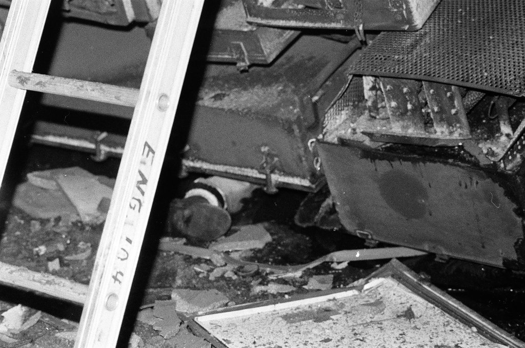 Aftermath of elevated train crash at Wabash Avenue and Lake Street - Chicago Sun-Times
