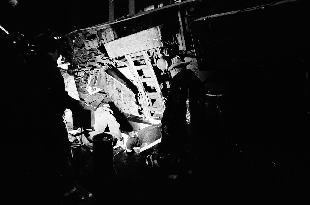 Aftermath of elevated train crash at Wabash Avenue and Lake Street - Chicago Sun-Times